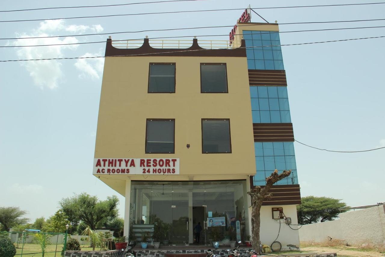 Hotel O Athitya Resort Sikar Exteriér fotografie