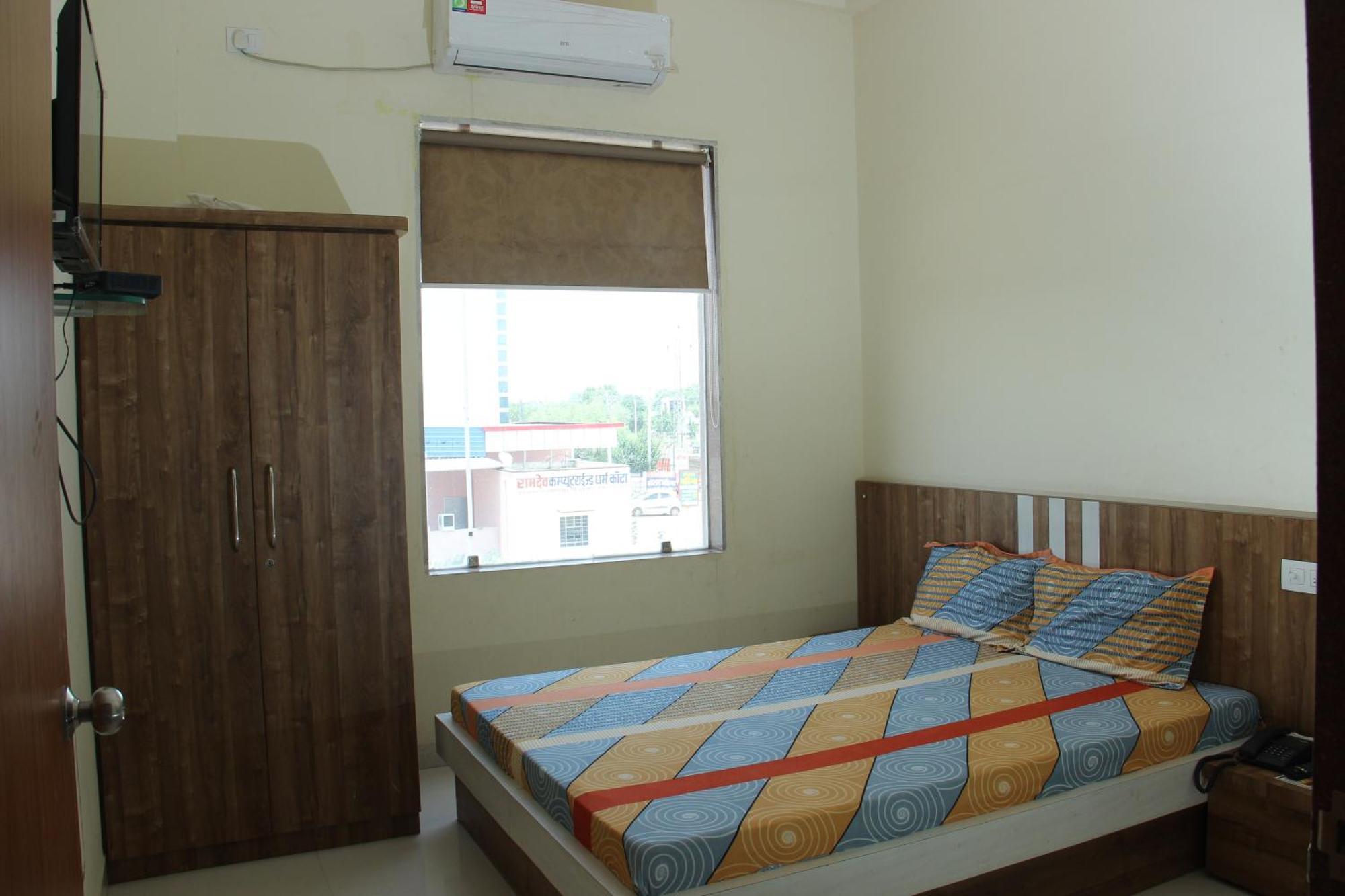 Hotel O Athitya Resort Sikar Exteriér fotografie