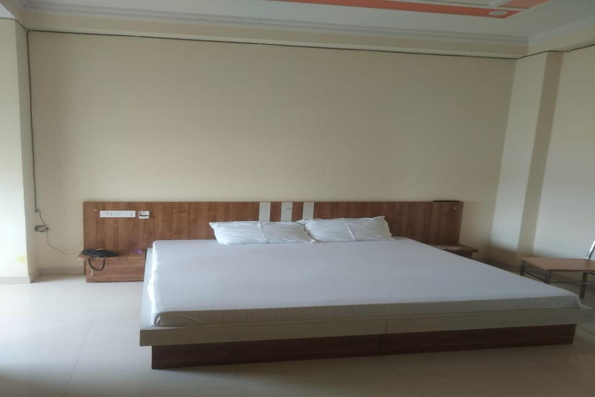 Hotel O Athitya Resort Sikar Exteriér fotografie